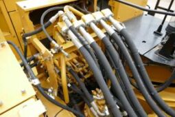 Caterpillar 390F LME full