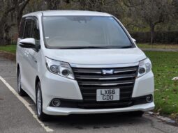 2016 Toyota Noah 1.8 Hybrid 7Seats Auto