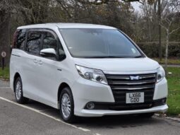 2016 Toyota Noah 1.8 Hybrid 7Seats Auto
