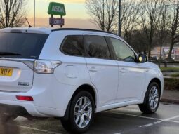 2014 Mitsubishi Outlander 2.0h 12kWh GX3h CVT 4WD full