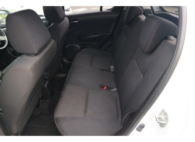 2010 SUZUKI SWIFT [Hatchback] XL full