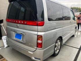 2005 NISSAN ELGRAND