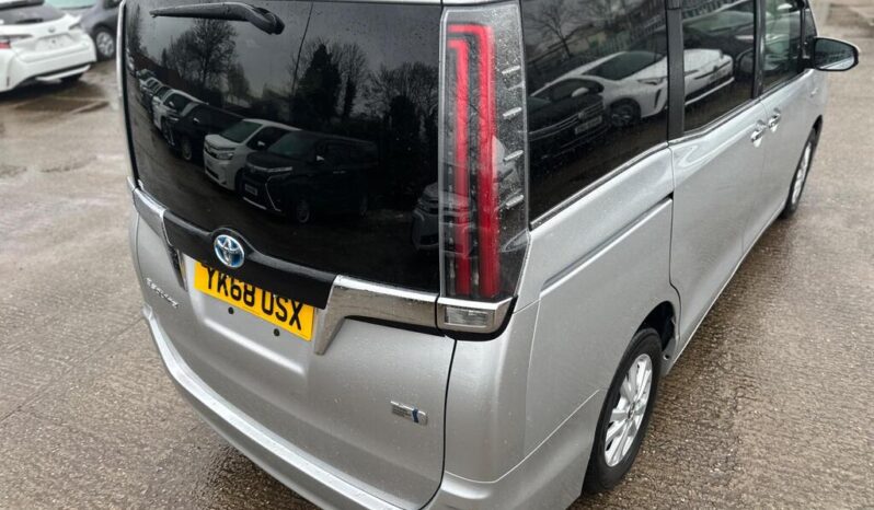 2018 Toyota Noah ESQUIRE/VOXY 1.8 5dr full