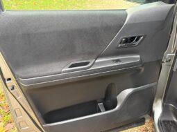 Toyota Alphard 2.4 240S PETROL AUTOMATIC 7-SEATER 5dr full