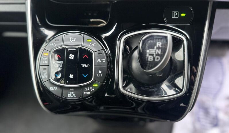 2018 Toyota Noah ESQUIRE/VOXY 1.8 5dr full