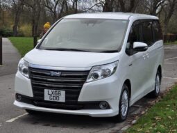 2016 Toyota Noah 1.8 Hybrid 7Seats Auto full