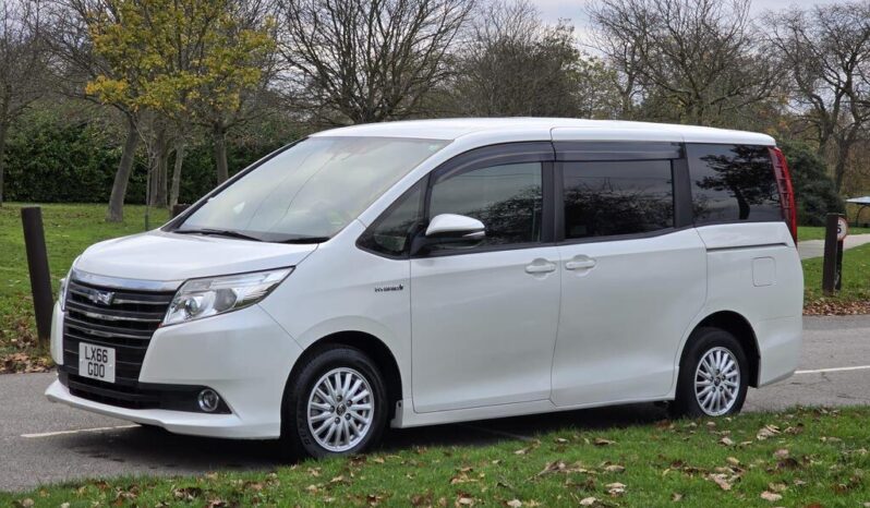 2016 Toyota Noah 1.8 Hybrid 7Seats Auto full