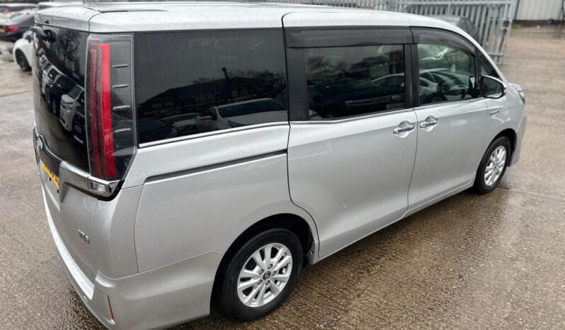 2018 Toyota Noah ESQUIRE/VOXY 1.8 5dr full