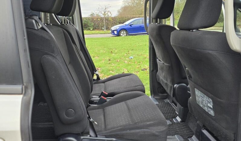 2016 Toyota Noah 1.8 Hybrid 7Seats Auto full