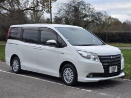 2016 Toyota Noah 1.8 Hybrid 7Seats Auto