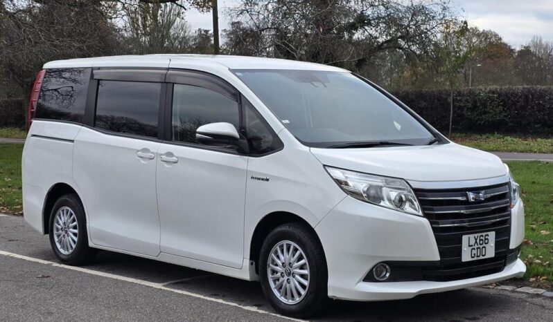 2016 Toyota Noah 1.8 Hybrid 7Seats Auto full