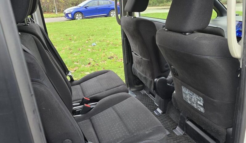 2016 Toyota Noah 1.8 Hybrid 7Seats Auto full