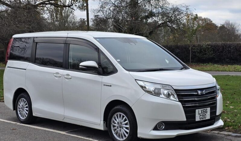 2016 Toyota Noah 1.8 Hybrid 7Seats Auto full