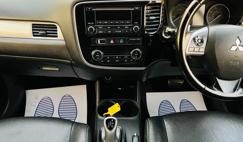 2014 Mitsubishi Outlander 2.0h 12kWh GX3h CVT 4WD full