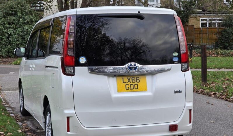 2016 Toyota Noah 1.8 Hybrid 7Seats Auto full