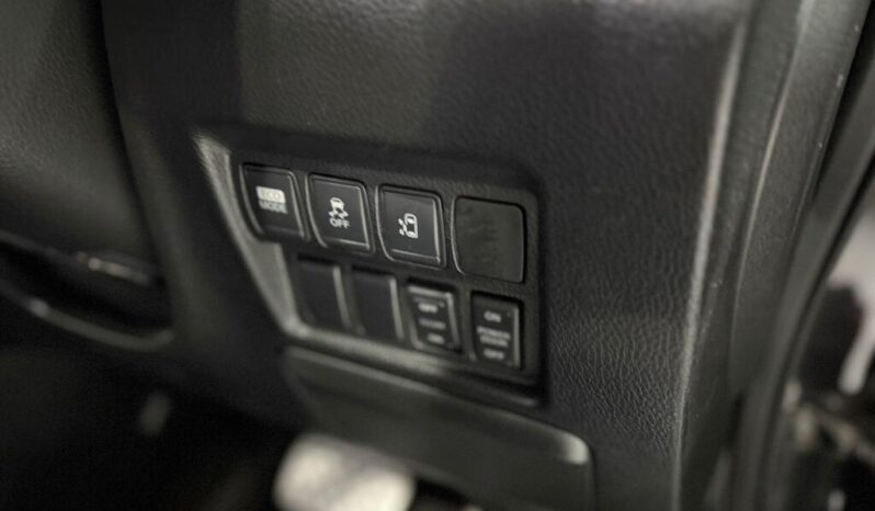 2010 NISSAN ELGRAND| 2.5 250 RIDER AUTECH PETROL AUTOMATIC 8-SEATER ULEZ 5DR full