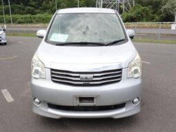 2012 TOYOTA NOAH