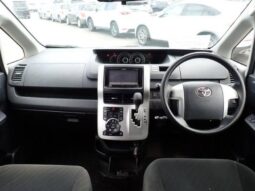 2012 TOYOTA NOAH full