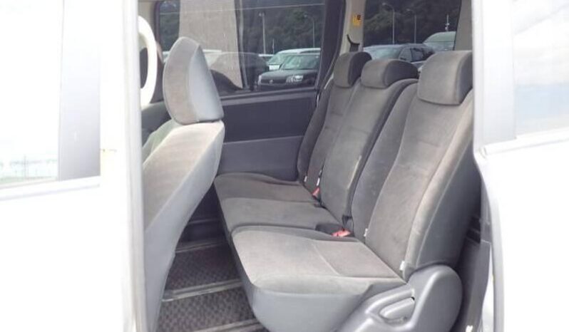2012 TOYOTA NOAH full