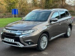 2018 Mitsubishi Outlander 2.4h Twin Motor 13.8kWh Juro CVT 4WD full