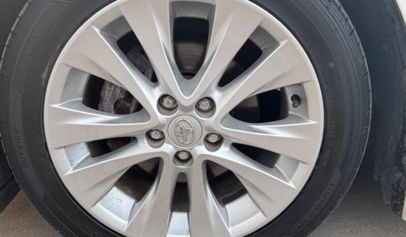 2009 Toyota Vellfire 2.4 5dr MPV full