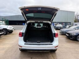 2016 Volkswagen Touareg 3.0 TDI V6 BlueMotion Tech R-Line Tiptronic 4WD full