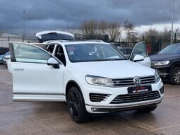 2016 Volkswagen Touareg 3.0 TDI V6 BlueMotion Tech R-Line Tiptronic 4WD