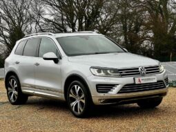 2015 Volkswagen Touareg 3.0 TDI V6 BlueMotion Tech R-Line Tiptronic 4WD