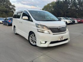 2009 Toyota Vellfire 2.4 5dr MPV