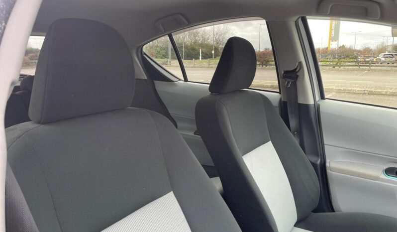 2012 Toyota Aqua 1.5 5dr full