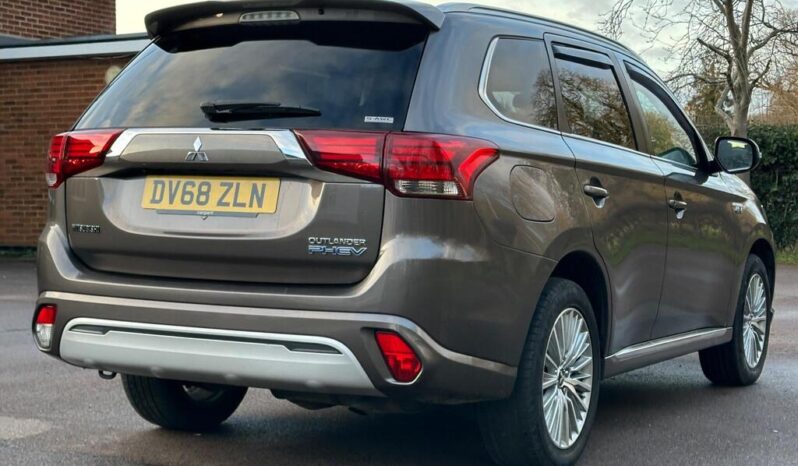 2018 Mitsubishi Outlander 2.4h Twin Motor 13.8kWh Juro CVT 4WD full