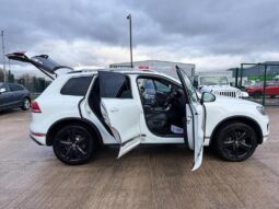 2016 Volkswagen Touareg 3.0 TDI V6 BlueMotion Tech R-Line Tiptronic 4WD full