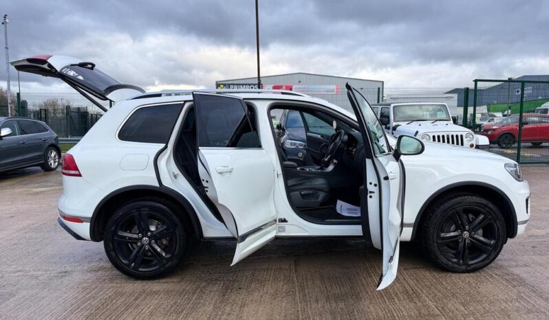 2016 Volkswagen Touareg 3.0 TDI V6 BlueMotion Tech R-Line Tiptronic 4WD full