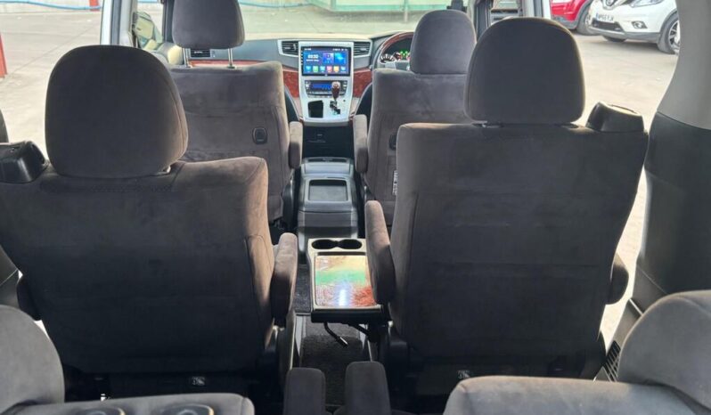 2009 Toyota Vellfire 2.4 5dr MPV full