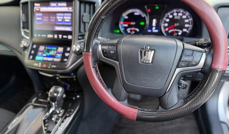 2014 Toyota Crown 2.5 Athlete S Petrol Hybrid Saloon 4dr full