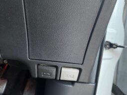 2009 Toyota Vellfire 2.4 5dr MPV full