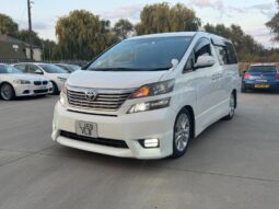2009 Toyota Vellfire 2.4 5dr MPV