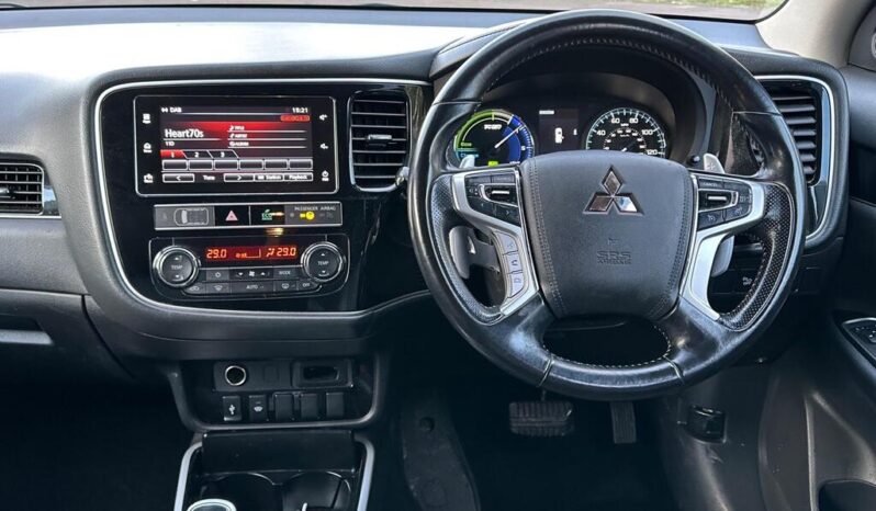 2018 Mitsubishi Outlander 2.4h Twin Motor 13.8kWh Juro CVT 4WD full