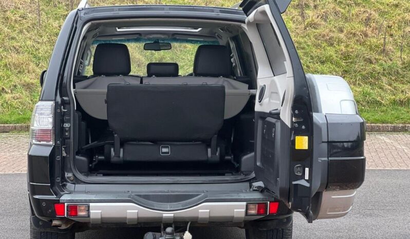 2010 Mitsubishi Shogun 3.2 DI-DC Diamond Auto 4WD Euro 5 5dr LWB full