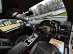 2015 Volkswagen Touareg 3.0 TDI V6 BlueMotion Tech R-Line Tiptronic 4WD full