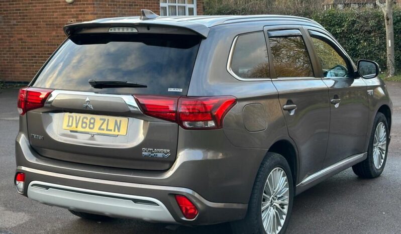 2018 Mitsubishi Outlander 2.4h Twin Motor 13.8kWh Juro CVT 4WD full