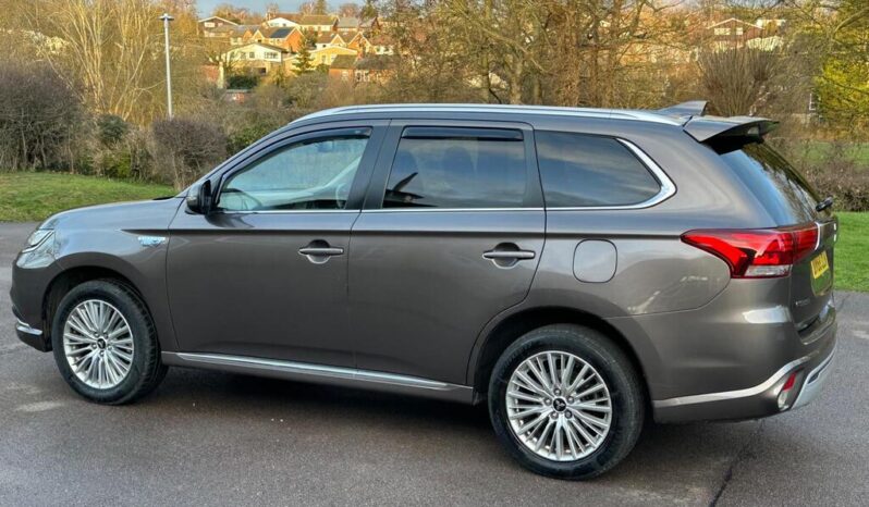 2018 Mitsubishi Outlander 2.4h Twin Motor 13.8kWh Juro CVT 4WD full