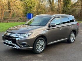 2018 Mitsubishi Outlander 2.4h Twin Motor 13.8kWh Juro CVT 4WD