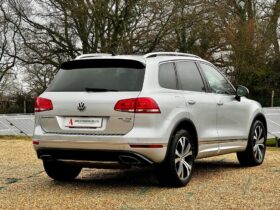 2015 Volkswagen Touareg 3.0 TDI V6 BlueMotion Tech R-Line Tiptronic 4WD