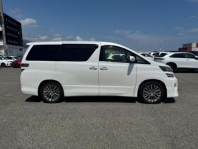 2014 Toyota Vellfire GOLDEN EYES 2 EDITION 50,000 BIMTA CERT 2.4 5dr