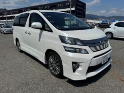 2014 Toyota Vellfire GOLDEN EYES 2 EDITION 50,000 BIMTA CERT 2.4 5dr