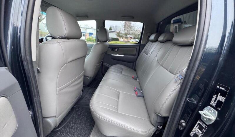 2012 Toyota Hilux 3.0 D-4D Invincible Auto 4WD full
