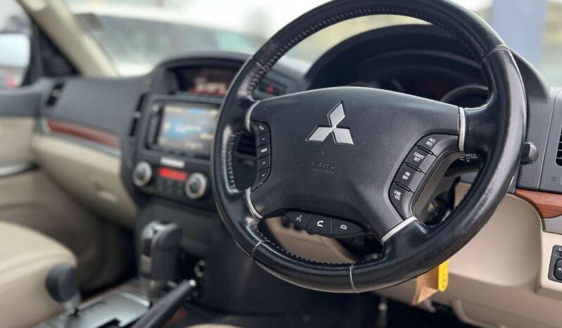 2014 Mitsubishi Shogun 3.2 DI-DC SG3 Auto 4WD Euro 5 5dr LWB full