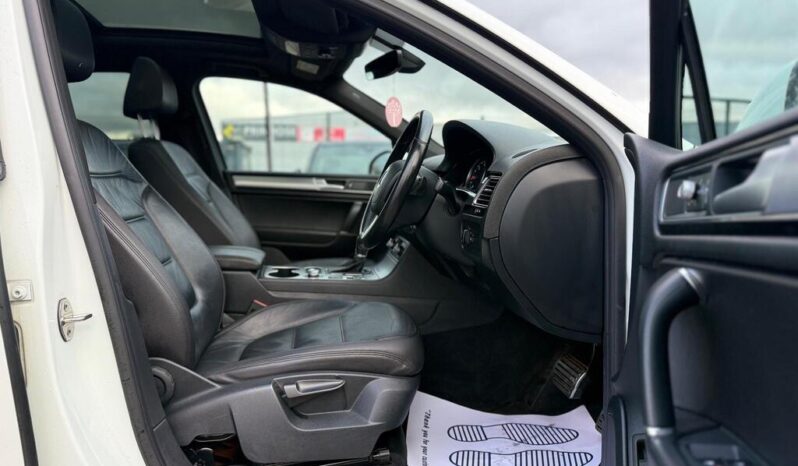 2016 Volkswagen Touareg 3.0 TDI V6 BlueMotion Tech R-Line Tiptronic 4WD full