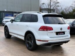 2016 Volkswagen Touareg 3.0 TDI V6 BlueMotion Tech R-Line Tiptronic 4WD full